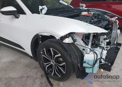 2023 Toyota Crown Xle/Limited из США, поврежденный, VIN JTDAAAAF5P3002524